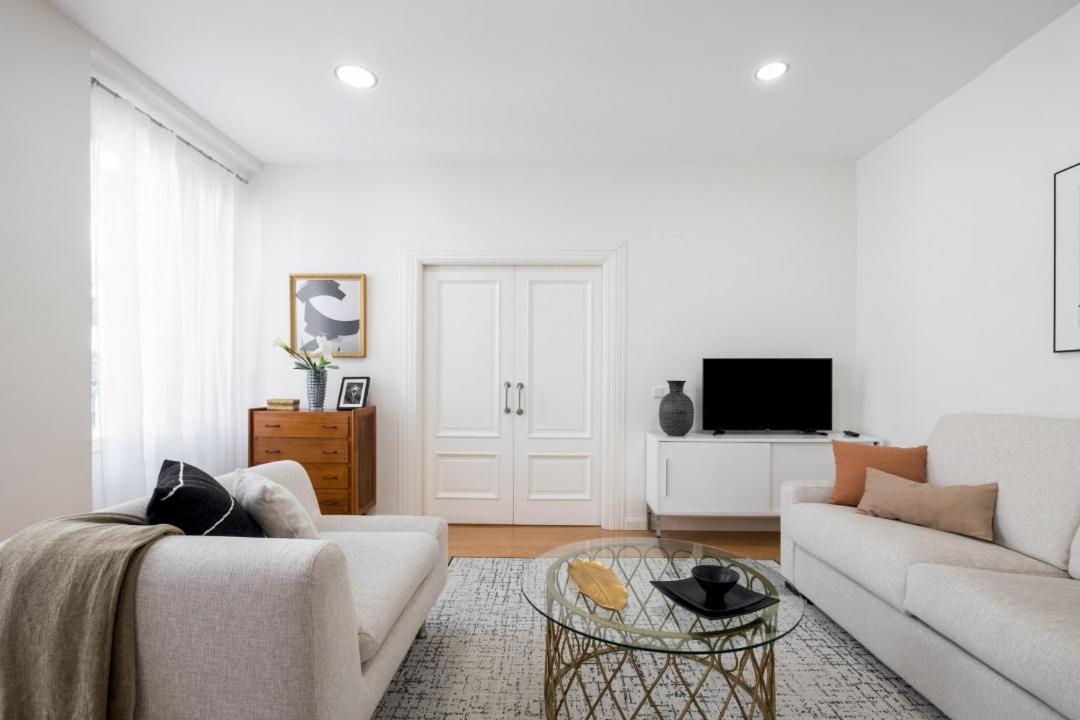 1 Bedroom 1 Bathroom Furnished - Sol - Bright Refurbished - Mintystay Madrid Exterior photo